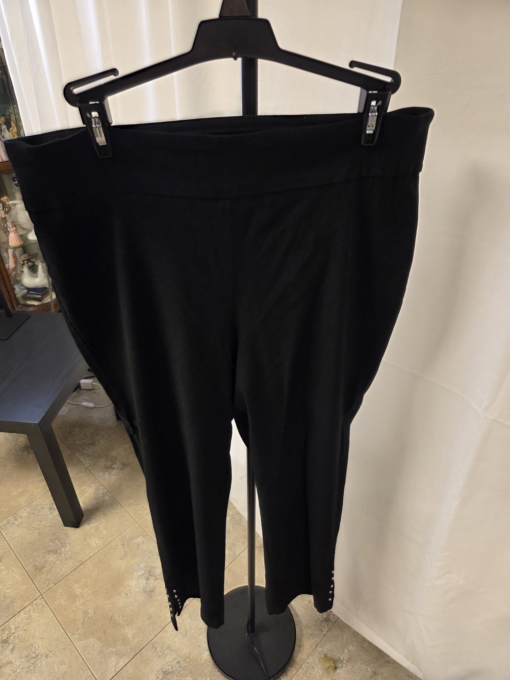 Avenue Black Pull-On Skinny Pants with Stud Hem